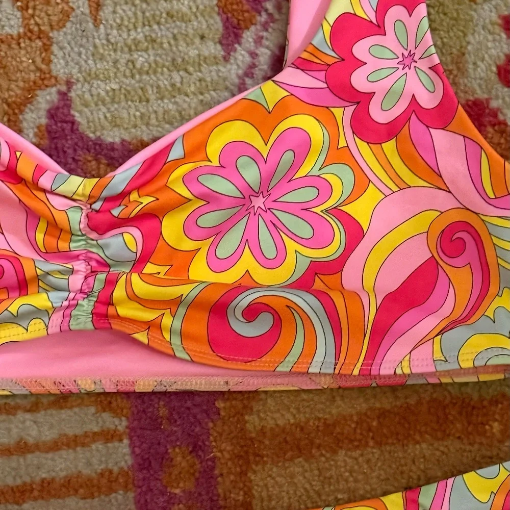 Frankie's Bikinis x Hailee Steinfeld far out swimsuit bikini Large L